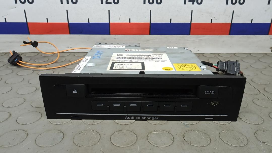 CD-чейнджер Audi Q7 4L 2006, 3.0 л., D TDI, дизель, АКПП, внедорожник 5 дв. - фото №1