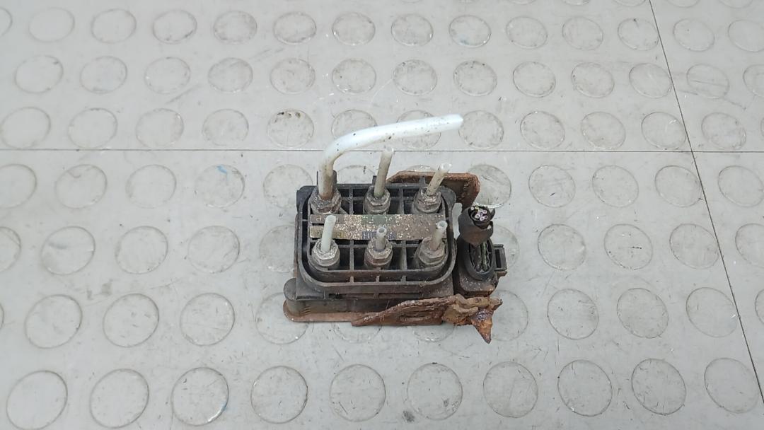 клапан компрессора пневмоподвески Mercedes-Benz S-Класс W221 2006, 3.0 л., дизель, АКПП, седан - фото №1