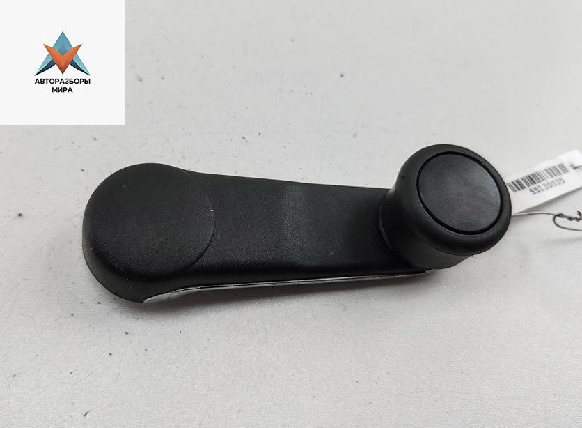 ручка стеклоподъемника Audi 80 8A/B3 1989, 1.8 л., бензин, АКПП, синий, седан, 443837581 - фото №1