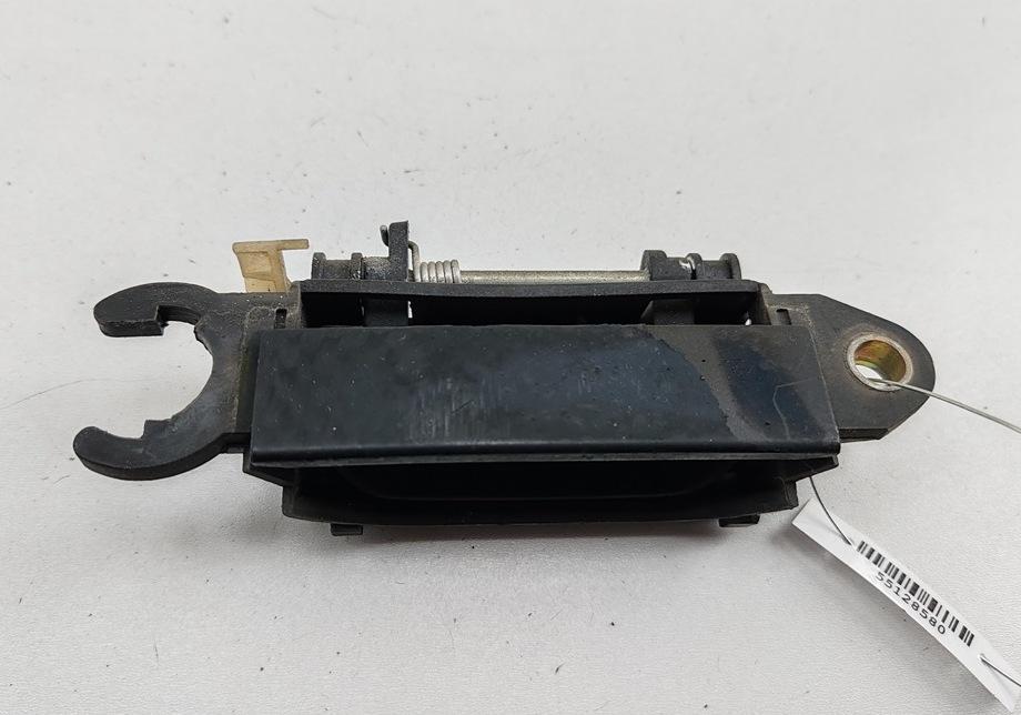 ручка наружная передняя правая Audi 80 B3 1989, 1.8 л., бензин, АКПП, синий, седан, 893837206 - фото №1