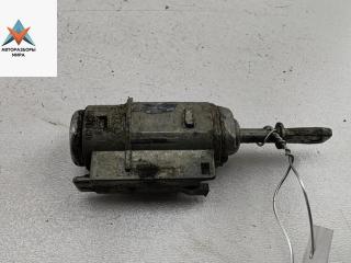 личинка дверного замка Audi A6 4B/C5 [рестайлинг] 2002, 2.5 л., дизель, МКПП, серый, универсал, 4B1837063