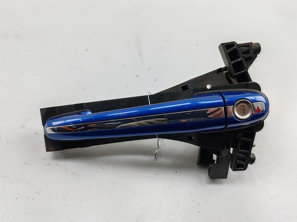ручка наружная передняя левая Mercedes-Benz A W168 2002, 1.7 л., дизель, МКПП, синий, хетчбэк 5 дв., 1687600270