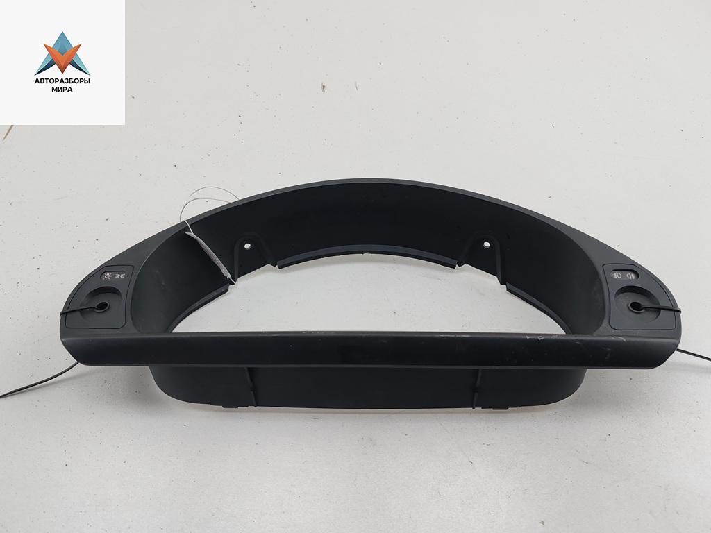 Рамка (обрамление) щитка приборов BMW 3 серия E36 1994, 1.6 л., бензин, МКПП, чёрный, хетчбэк 3 дв., 8146264 - фото №1