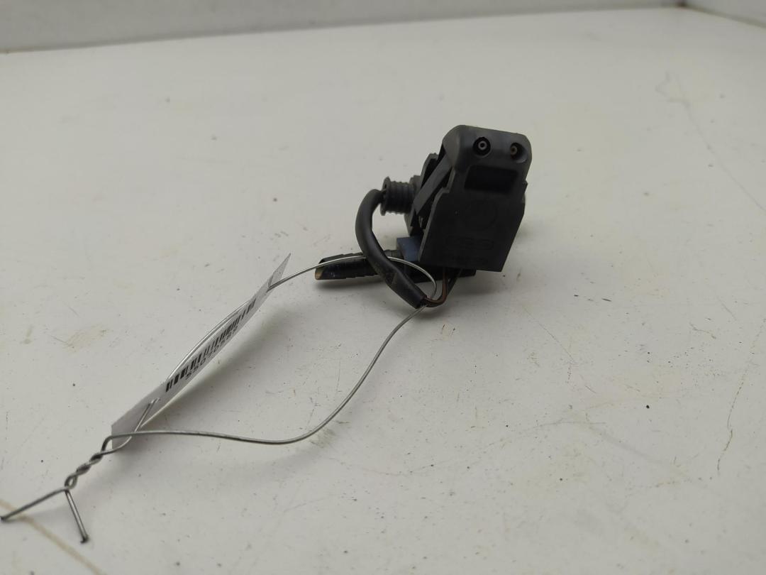 форсунка омывателя лобового стекла Mercedes-Benz C-Класс W203/S203/CL203 2002, 2.6 л., бензин, МКПП, синий, универсал - фото №1