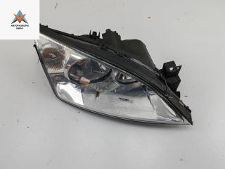 фара правая Ford Mondeo 3 поколение [рестайлинг] 2003, 1.8 л., бензин, МКПП, красный, универсал, 1S7113005AK