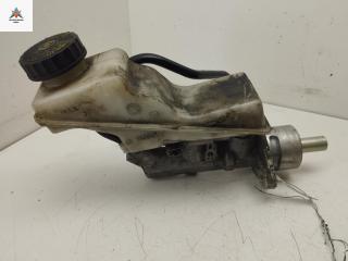 цилиндр тормозной главный Toyota Avensis 2 поколение (T250) 2004, 2.0 л., дизель, МКПП, серый, универсал, 251134.79