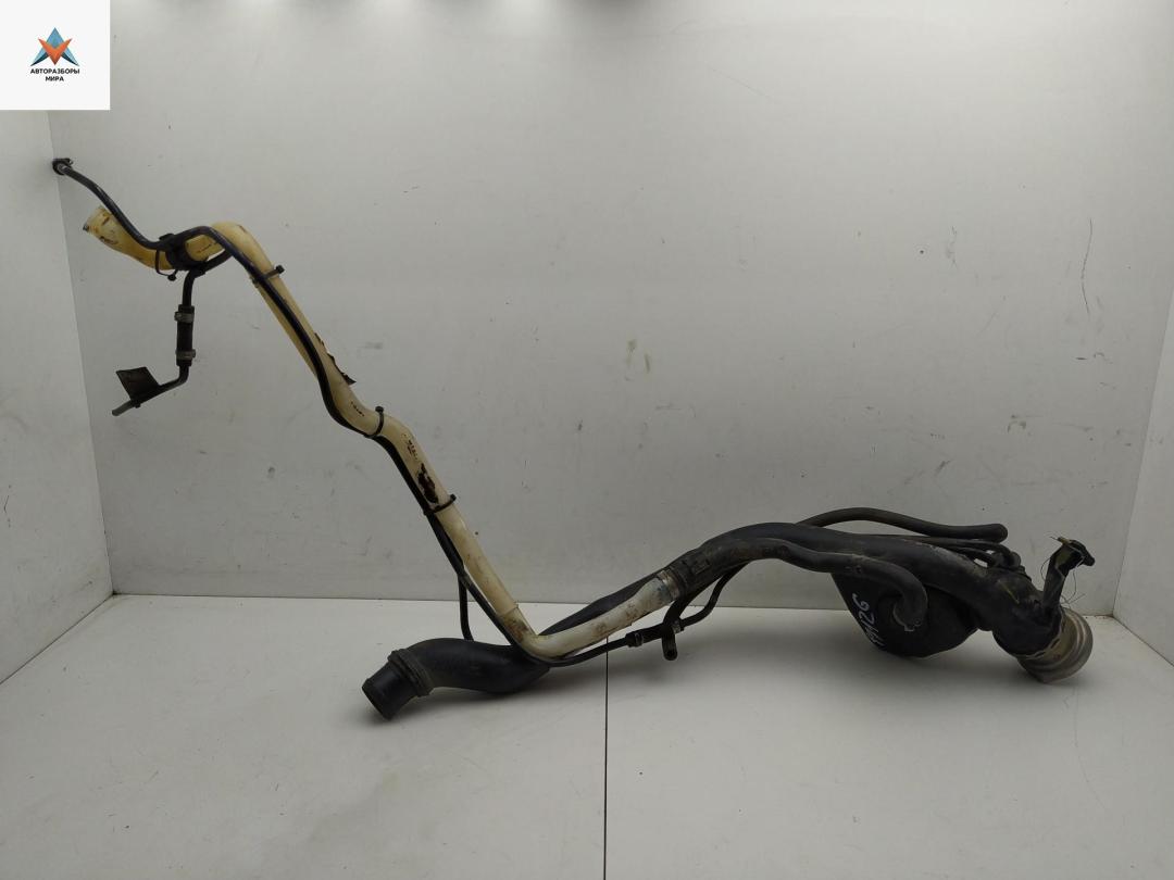 горловина топливного бака Mercedes-Benz CLS-Класс C219 2005, 3.5 л., бензин, АКПП, чёрный, седан, 2114702820 - фото №1