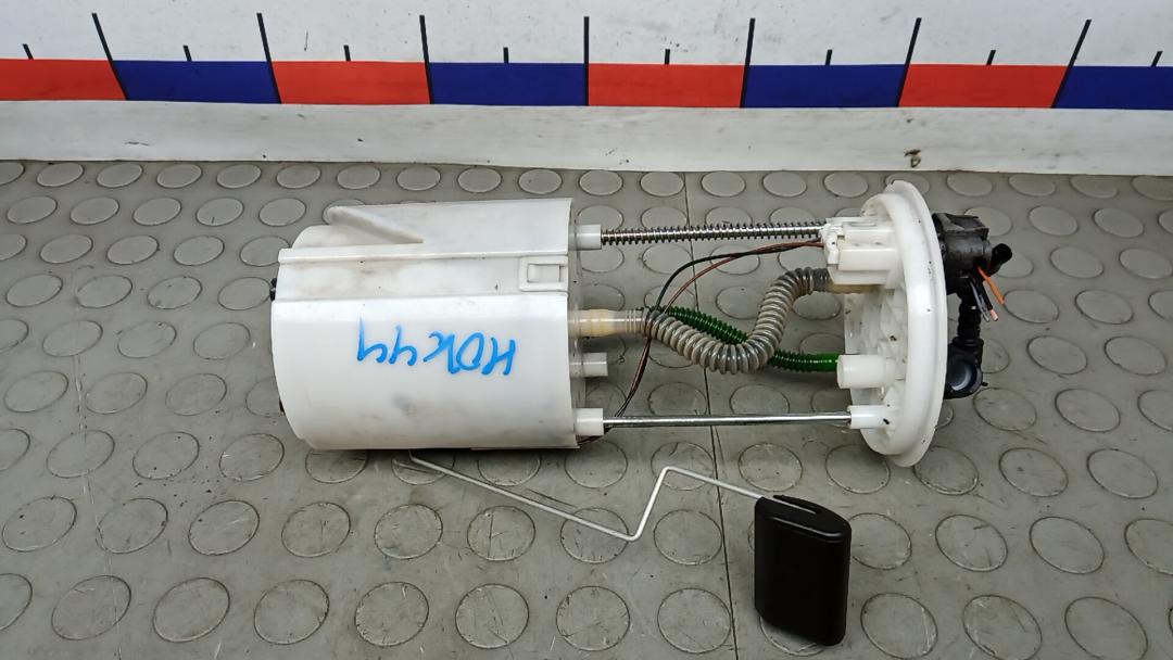 насос топливный Kia Sportage 3 поколение 2010, 1.7 л., дизель, МКПП, внедорожник 5 дв., 311102Y200 - фото №1