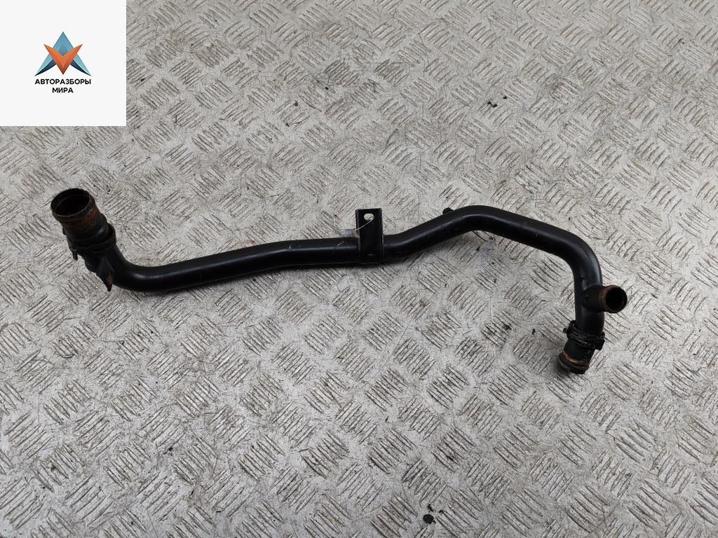 трубка охлаждающей жидкости Audi A6 4F/C6 2007, 2.0 л., TFSI, бензин, МКПП - фото №1