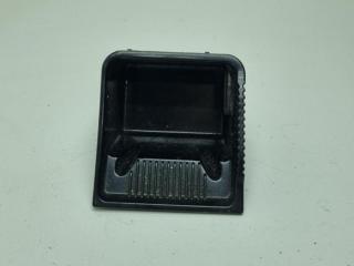 пепельница Volkswagen Bora 1 поколение 2000, 1.6 л., бензин, МКПП, красный, седан, 1J0857311A