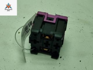 разъем (фишка) проводки Volkswagen Touran 1 поколение [рестайлинг] 2006, 1.4 л., бензин, МКПП, чёрный, минивэн