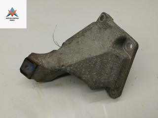 кронштейн двигателя Audi A6 4B/C5 [рестайлинг] 2002, 3.0 л., бензин, АКПП, серый, универсал, 8D0199307K