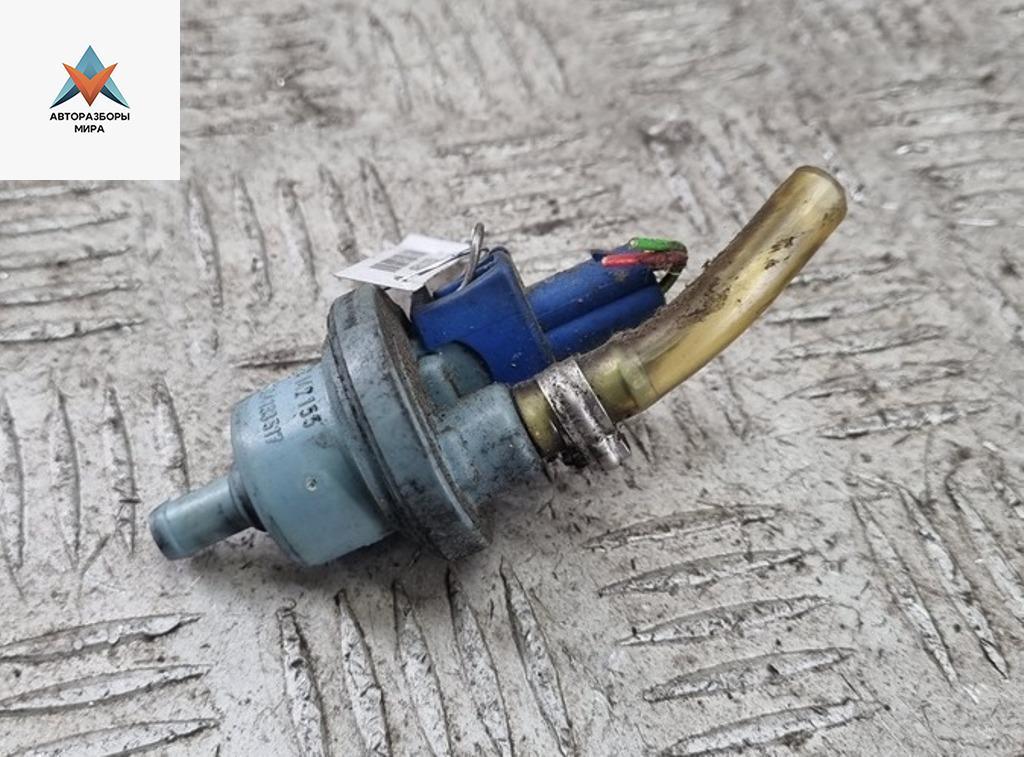 клапан вакуумного управления Volkswagen Golf 3 поколение 1993, 1.4 л., бензин, МКПП, серый, хетчбэк 5 дв., 034133517 - фото №1