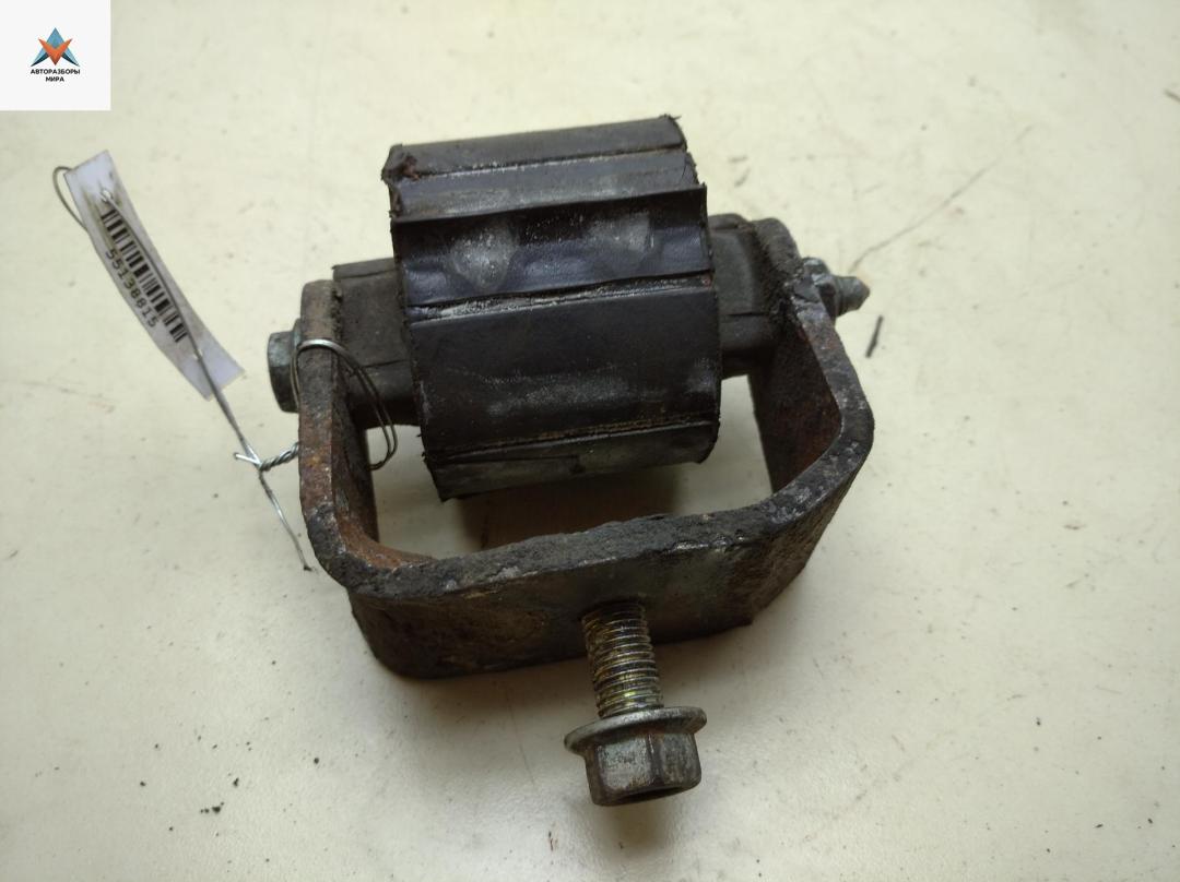 подушка крепления КПП Volkswagen LT 2 поколение 2002, 2.5 л., дизель, МКПП, красный, микроавтобус, 9012421413 - фото №1