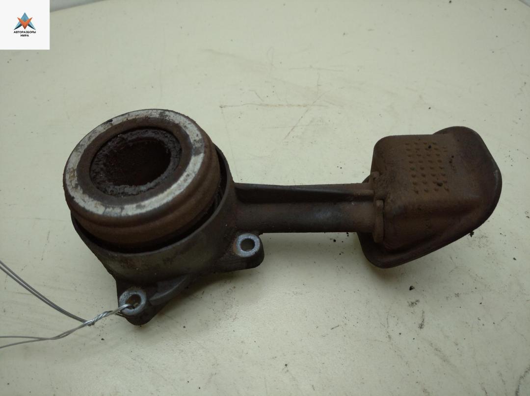 цилиндр сцепления рабочий Ford Transit 6 поколение 2005, 2.0 л., дизель, МКПП, белый, микроавтобус - фото №1