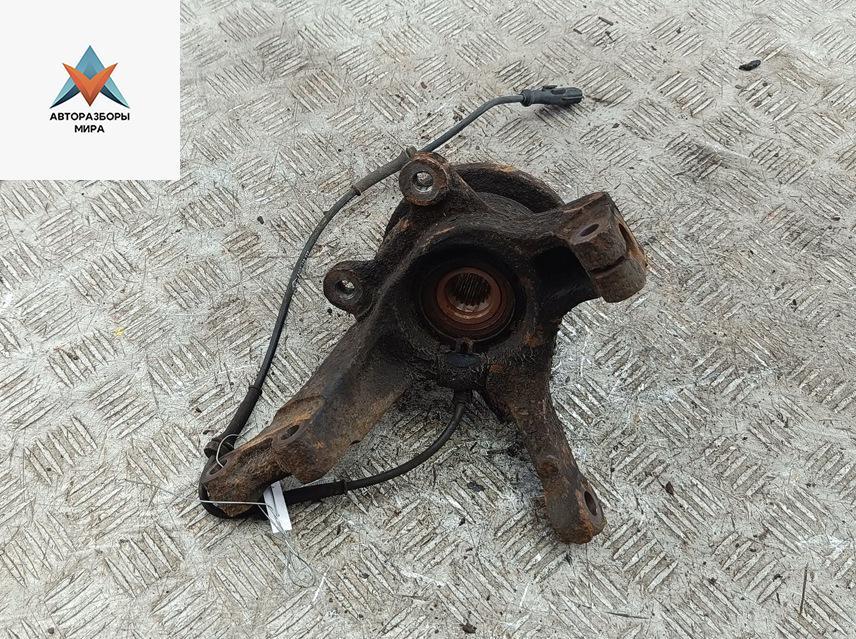 ступица передняя левая Dacia (Renault) Logan 2006, 1.4 л., бензин, МКПП, синий, седан - фото №1