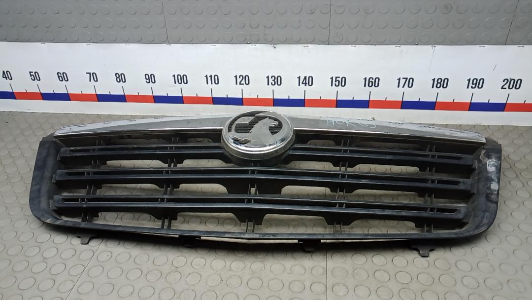 решетка радиатора Opel Movano 2 поколение (B) 2013, 2.3 л., дизель, МКПП, микроавтобус - фото №1