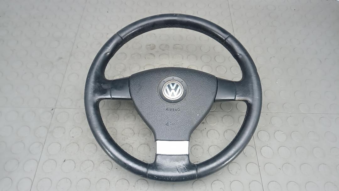 руль Volkswagen Tiguan 1 поколение 2010, 2.0 л., дизель, МКПП, внедорожник 5 дв., 1T0419091AB - фото №1