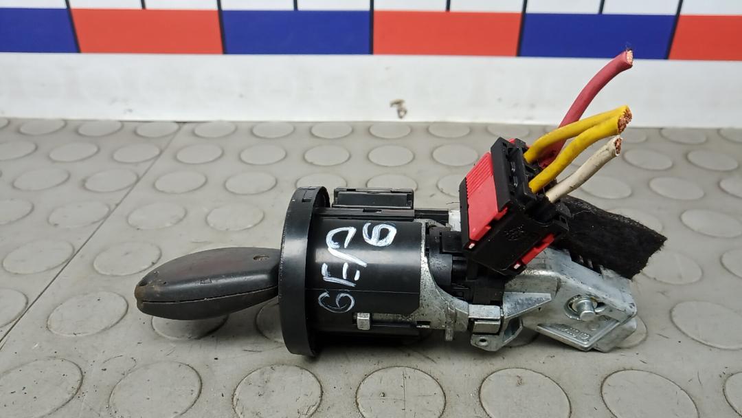 замок зажигания Opel Movano 2 поколение (B) 2012, 2.3 л., дизель, МКПП, микроавтобус, 8200405701, 4421502, 95507447 - фото №1