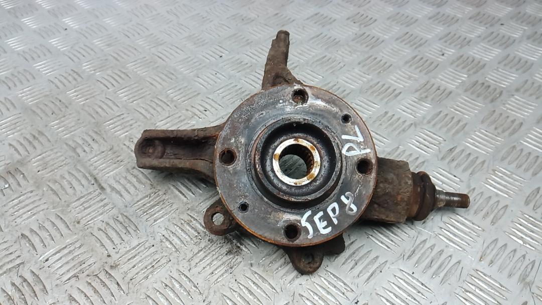 ступица передняя левая Citroen C4 Grand Picasso 1 поколение 2008, 1.6 л., дизель, МКПП, минивэн - фото №1