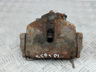 суппорт передний левый Volkswagen Passat B6 2008, 2.0 л., TDi, дизель, МКПП, седан