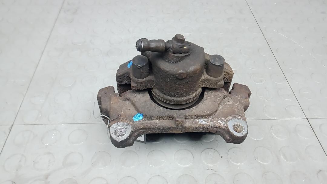 суппорт передний левый Volkswagen Passat CC 1 поколение 2011, 2.0 л., дизель, МКПП, седан, 1K0615123E - фото №1