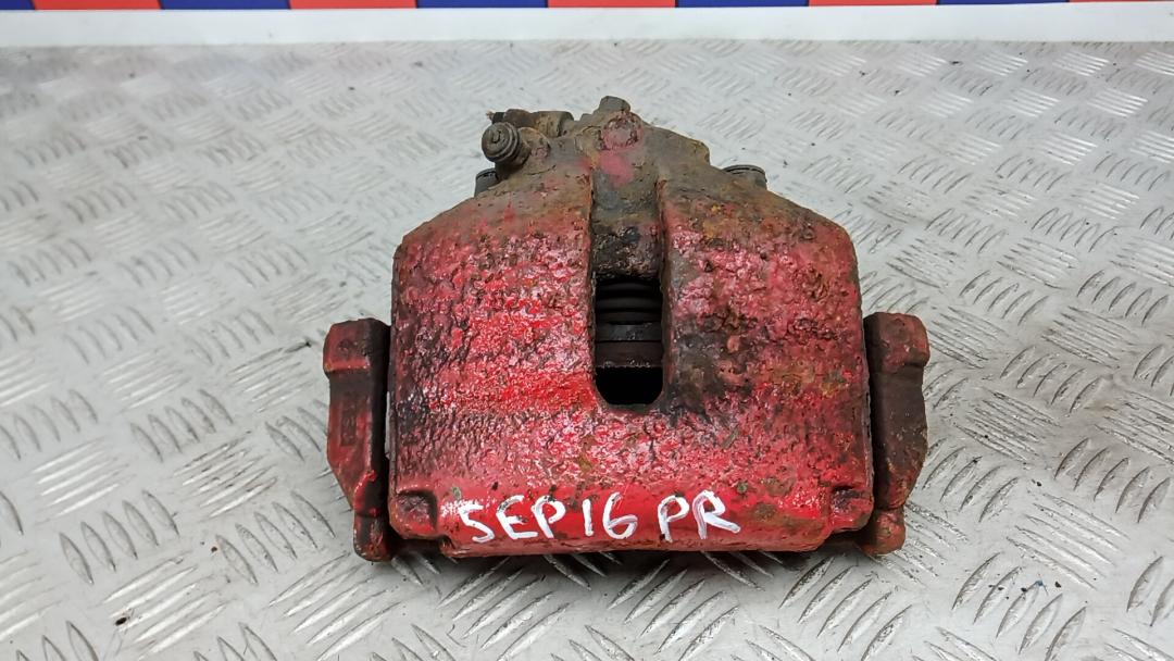 суппорт передний правый Volkswagen Passat CC 1 поколение 2010, 2.0 л., дизель, АКПП, седан, 1K0615124E - фото №1