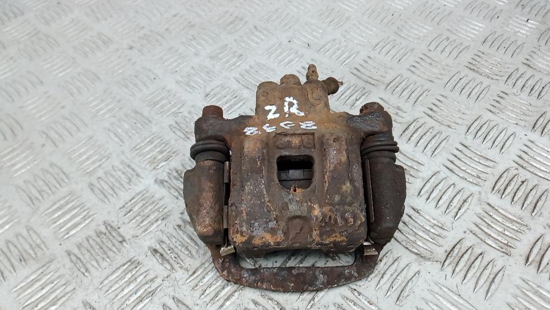 суппорт задний правый Lexus RX 3 поколение 2008, 3.3 л., бензин, АКПП, внедорожник 5 дв. - фото №1