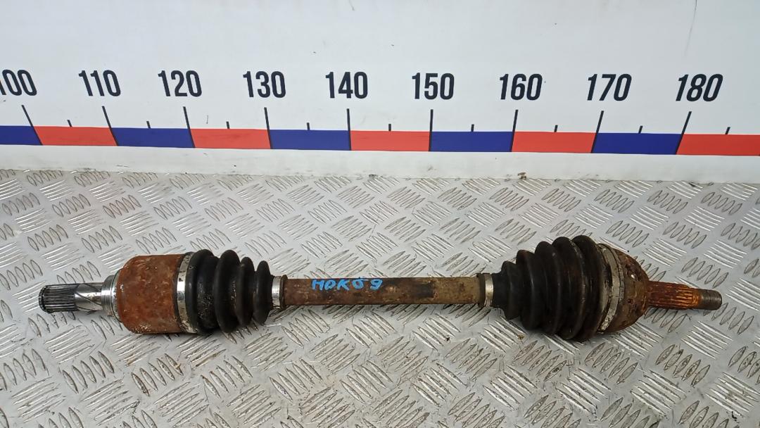 полуось передняя левая (приводной вал, ШРУС) Nissan Note E11 2007, 1.4 л., бензин, МКПП, хетчбэк 5 дв. - фото №1