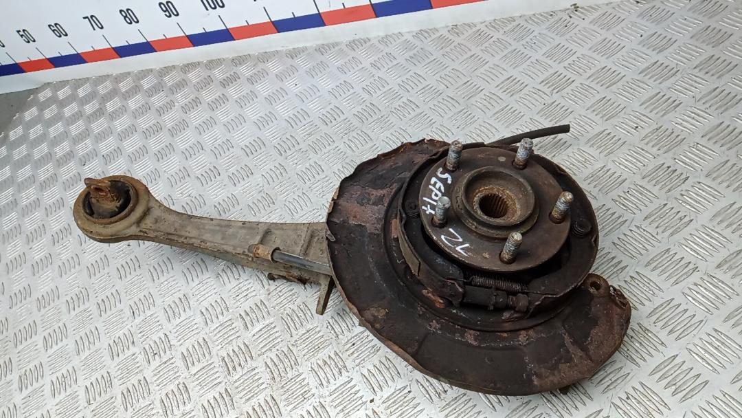 ступица задняя левая Peugeot 4007 1 поколение 2010, 2.2 л., дизель, МКПП, внедорожник 5 дв. - фото №1