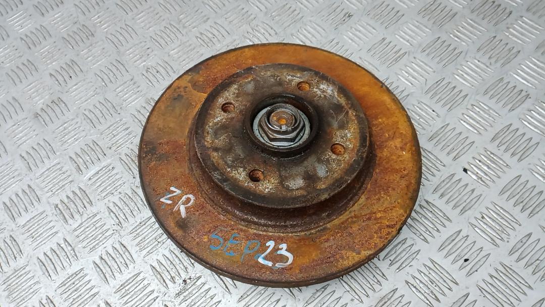 ступица задняя правая Citroen C4 Picasso 1 поколение 2008, 1.6 л., дизель, МКПП, минивэн - фото №1