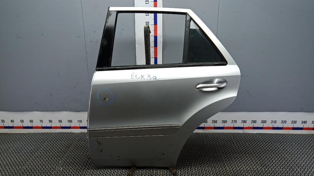 дверь задняя левая Mercedes-Benz M-Класс W164 2005, 3.0 л., D ML320 CDI, дизель, АКПП, внедорожник 5 дв. - фото №1