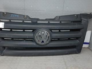 решетка радиатора Volkswagen Crafter 1 поколение 2010, 2.5 л., дизель, МКПП, микроавтобус