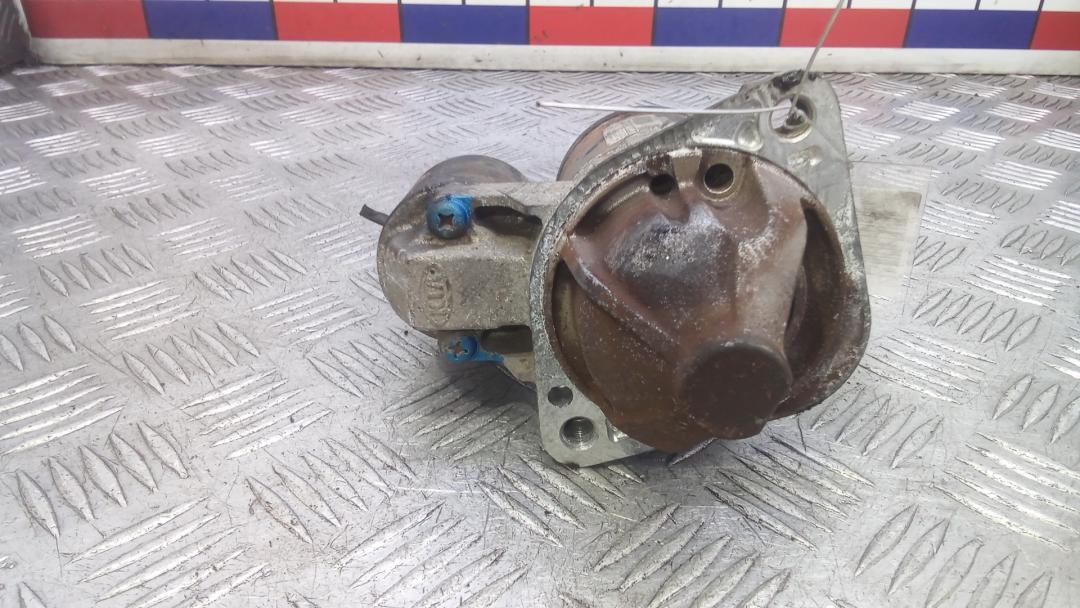 стартер Hyundai ix35 1 поколение 2012, 1.6 л., бензин, МКПП, внедорожник 5 дв., 361002B200 - фото №1