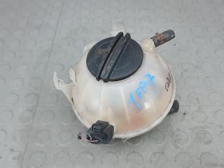 бачок расширительный Volkswagen Tiguan 1 поколение 2009, 2.0 л., дизель, МКПП, внедорожник 5 дв., 1K0121407A, 2Q0121321A