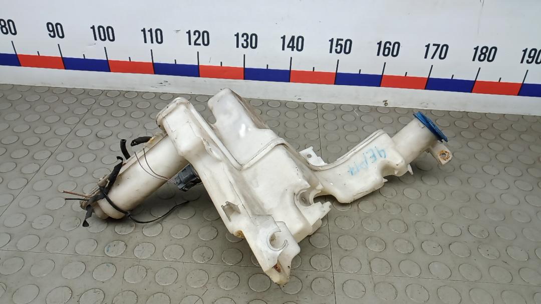 бачок омывателя Volkswagen Passat B6 2008, 2.0 л., дизель, МКПП, седан, 3C0955453P - фото №1