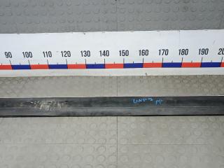 молдинг двери передней правой Volkswagen Touareg 1 поколение 2005, 2.5 л., дизель, АКПП, внедорожник 5 дв.