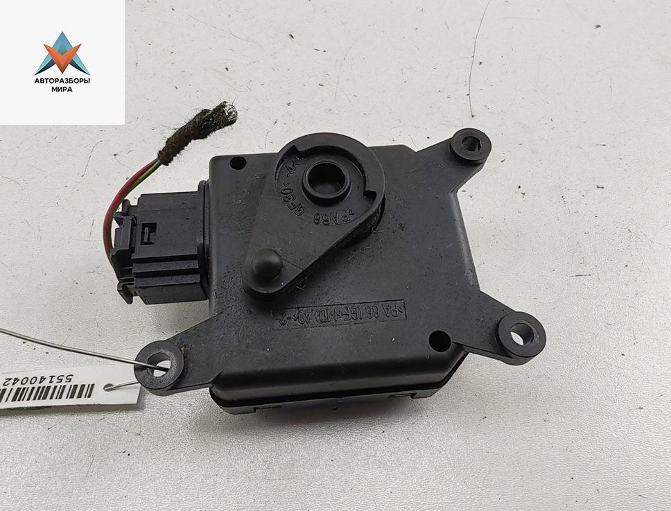 моторчик заслонки печки Opel Astra G 2004, 1.6 л., бензин, МКПП, синий, универсал, 309368000CE - фото №1