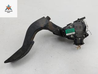 педаль Audi A4 B6 2001, 2.0 л., бензин, МКПП, серый, седан, 8E1721523