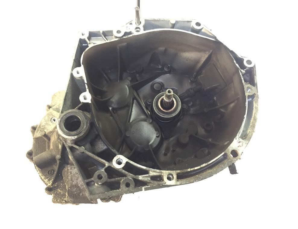 МКПП Peugeot 308 T7 2008, 1.6 л., бензин, МКПП, чёрный, универсал