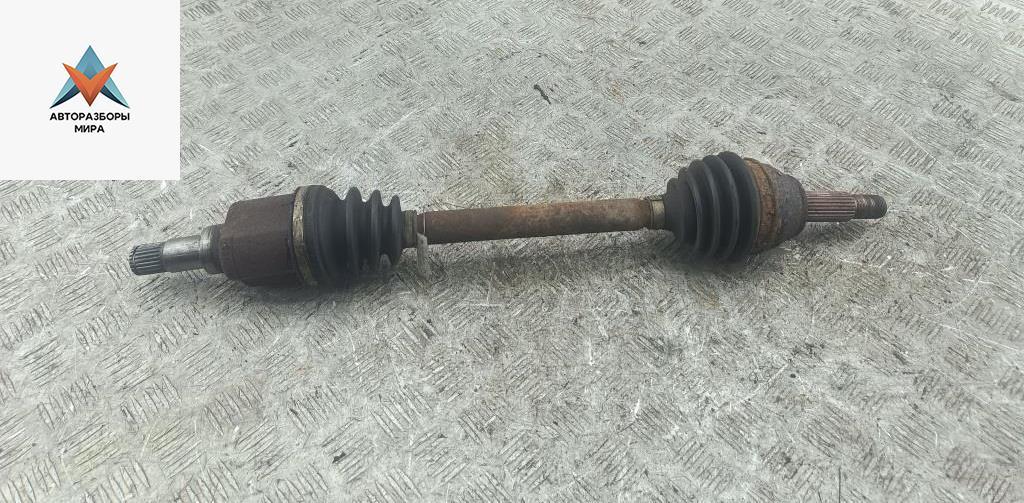 полуось передняя левая (приводной вал, ШРУС) Ford Fusion 1 поколение 2003, 1.4 л., бензин, МКПП, чёрный, хетчбэк 5 дв. - фото №1