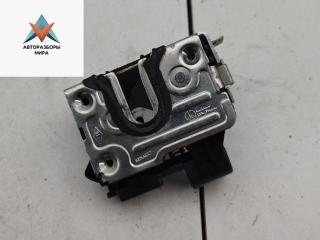 замок двери передней правой Dacia (Renault) Sandero I 2010, 1.4 л., бензин, МКПП, красный, хетчбэк 5 дв., 8200735222