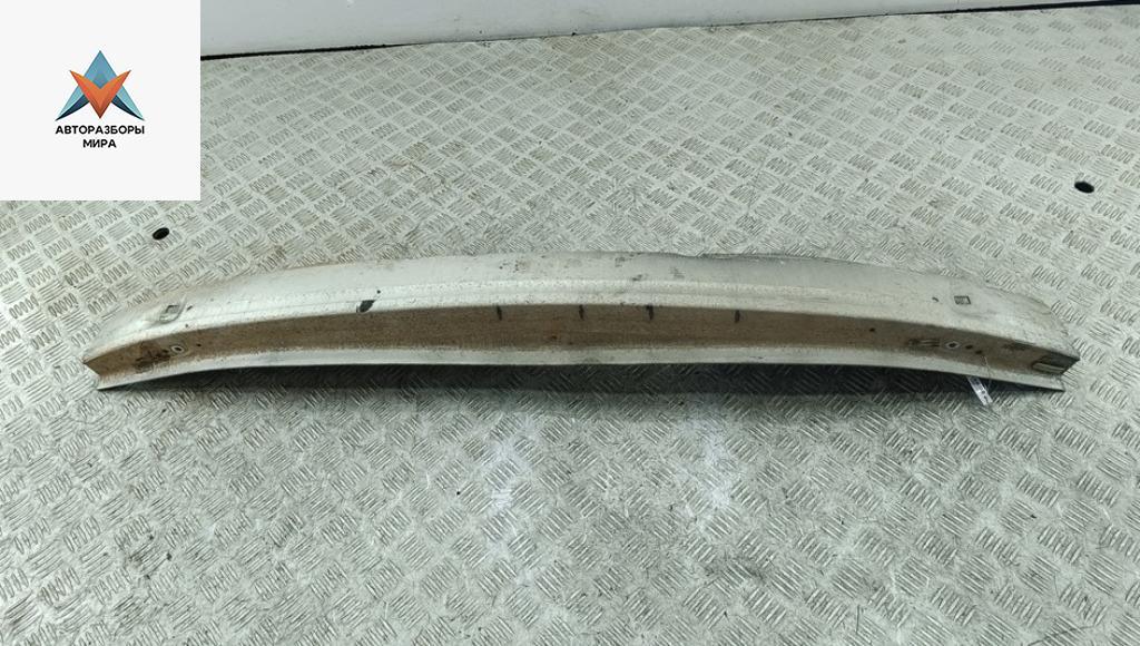 усилитель бампера заднего Audi A6 4B/C5 1998, 2.4 л., бензин, МКПП, зелёный, седан - фото №1