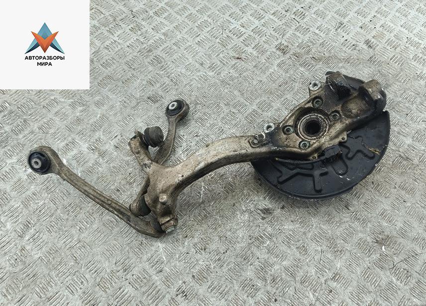 ступица передняя правая Audi A4 B6 2003, 2.0 л., бензин, АКПП, чёрный, универсал - фото №1