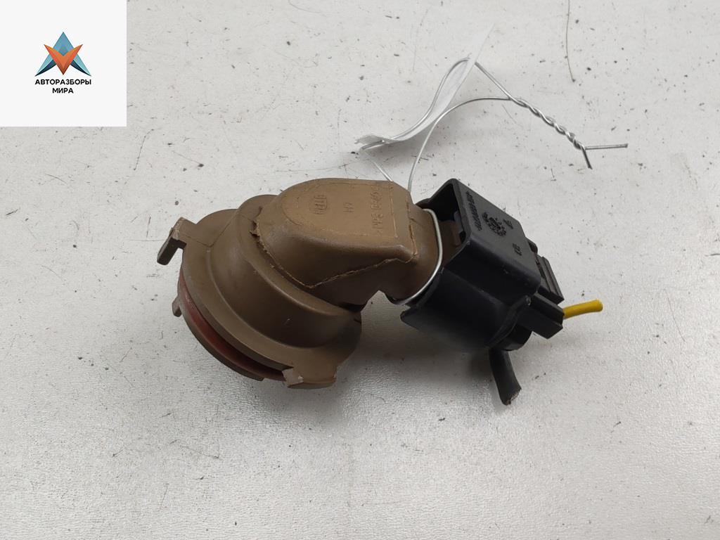 Патрон лампы фары Opel Astra G 1999, 2.0 л., бензин, МКПП, чёрный, хетчбэк 5 дв., 150654 - фото №1