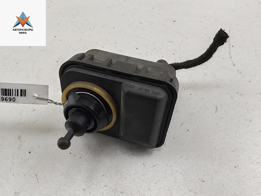 корректор фар Opel Zafira 1 поколение (A) 2000, 2.0 л., дизель, МКПП, чёрный, минивэн - фото №1