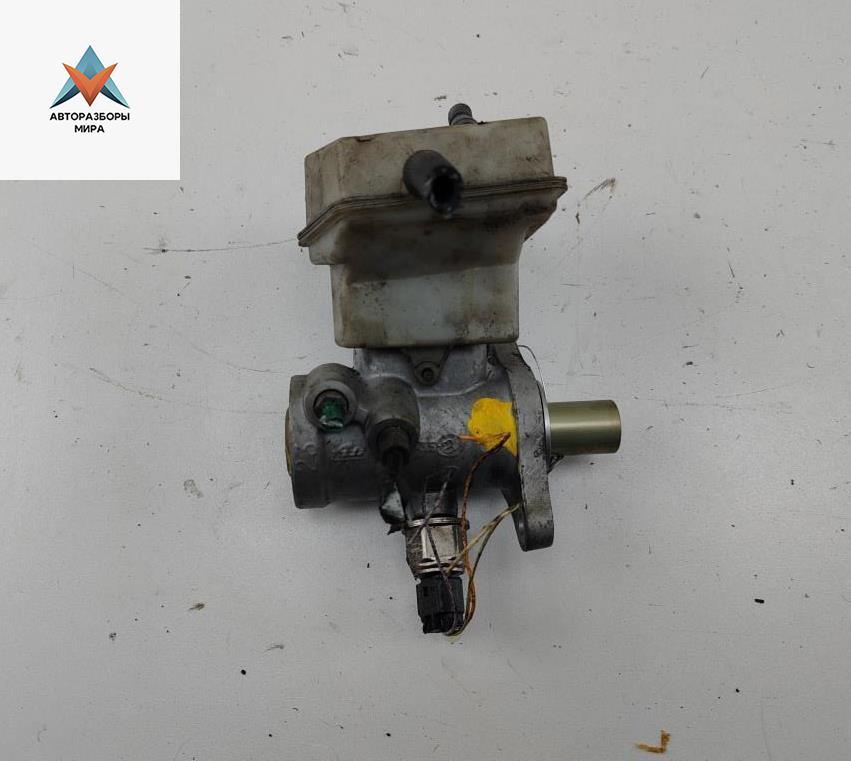 цилиндр тормозной главный Renault Espace 4 поколение 2004, 2.2 л., дизель, МКПП, чёрный, минивэн, 41230080 - фото №1