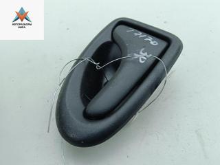 ручка внутренняя задняя правая Renault Megane 1 поколение 1996, 1.6 л., бензин, МКПП, красный, хетчбэк 5 дв., 7700830079