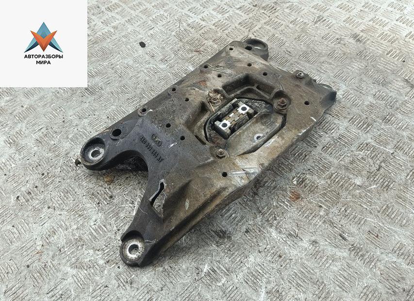 кронштейн КПП Audi A4 B8/8K 2009, 2.0 л., дизель, МКПП, чёрный, универсал, 8K0399263AF - фото №1