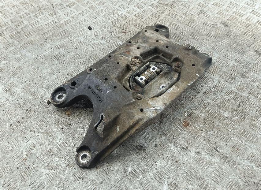 кронштейн КПП Audi A4 B8 2009, 2.0 л., дизель, МКПП, чёрный, универсал, 8K0399263AF